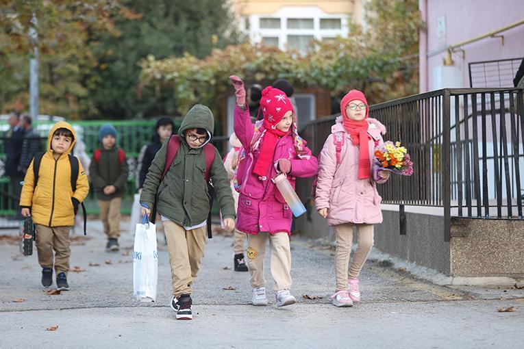 Okullarda ara tatil sonrası ilk ders zili çaldı